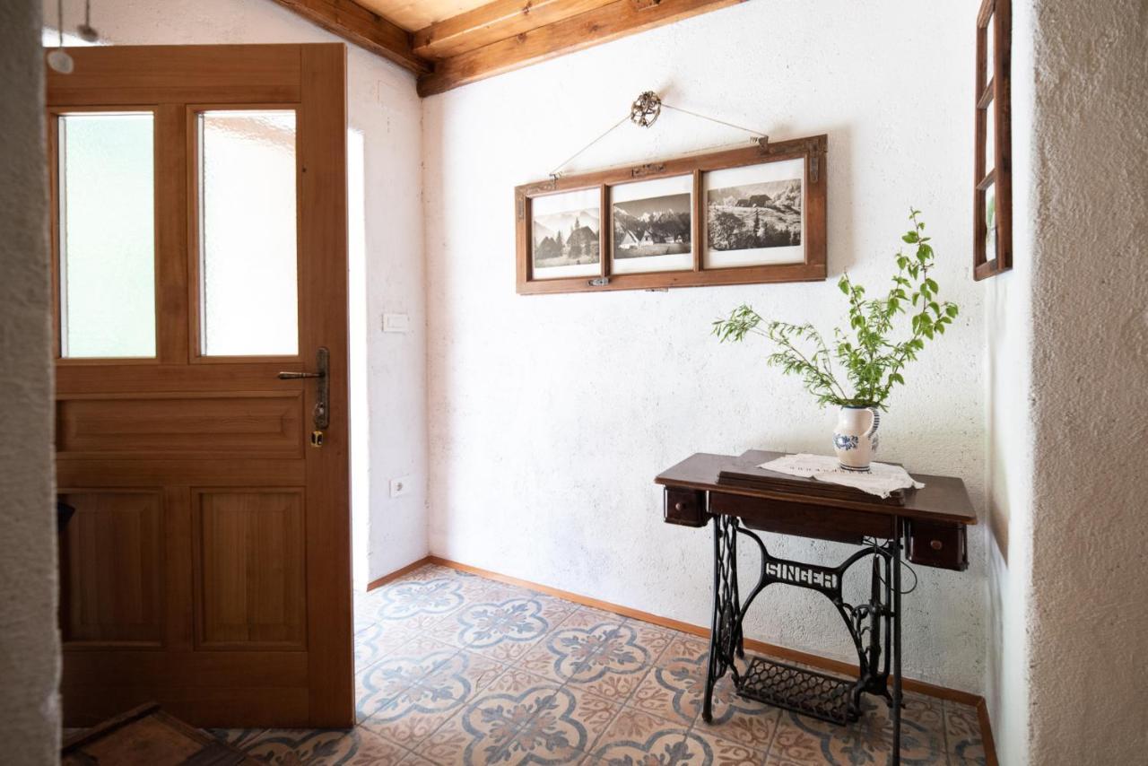 Wild Flower Cottage In Trenta Esterno foto